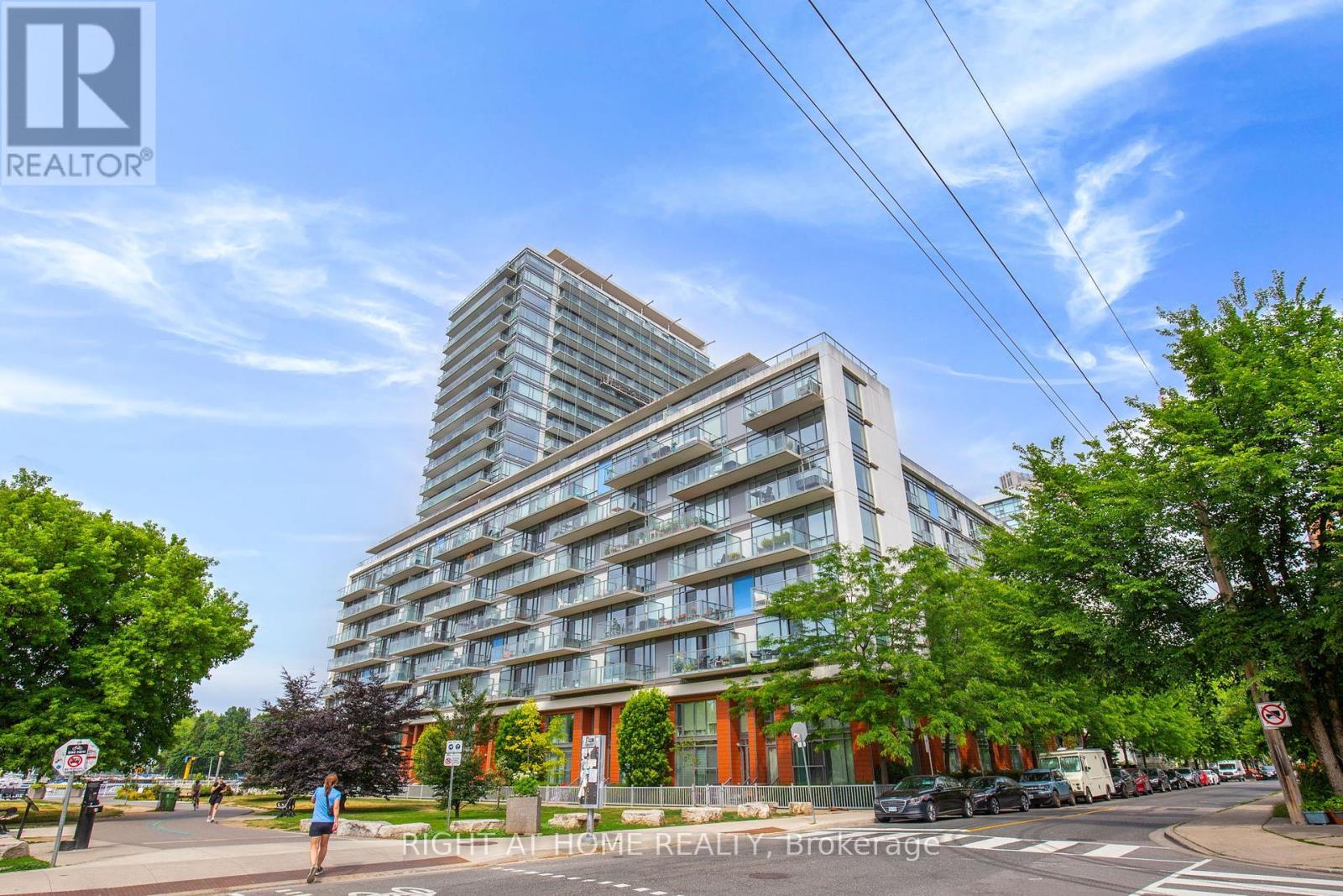 732 - 90 STADIUM ROAD, Toronto, Ontario