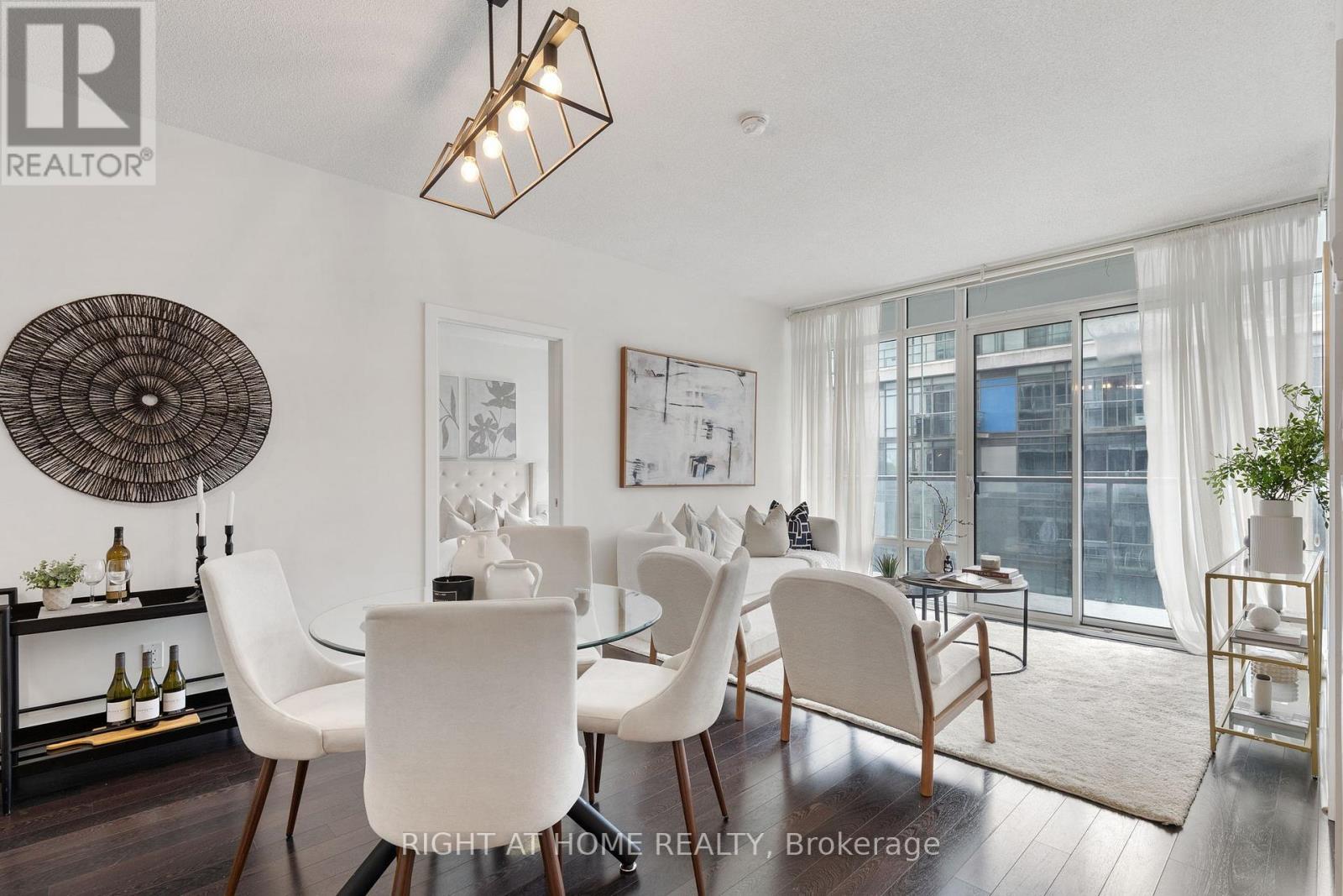 732 - 90 Stadium Road, Toronto, Ontario  M5V 3W5 - Photo 15 - C12464565