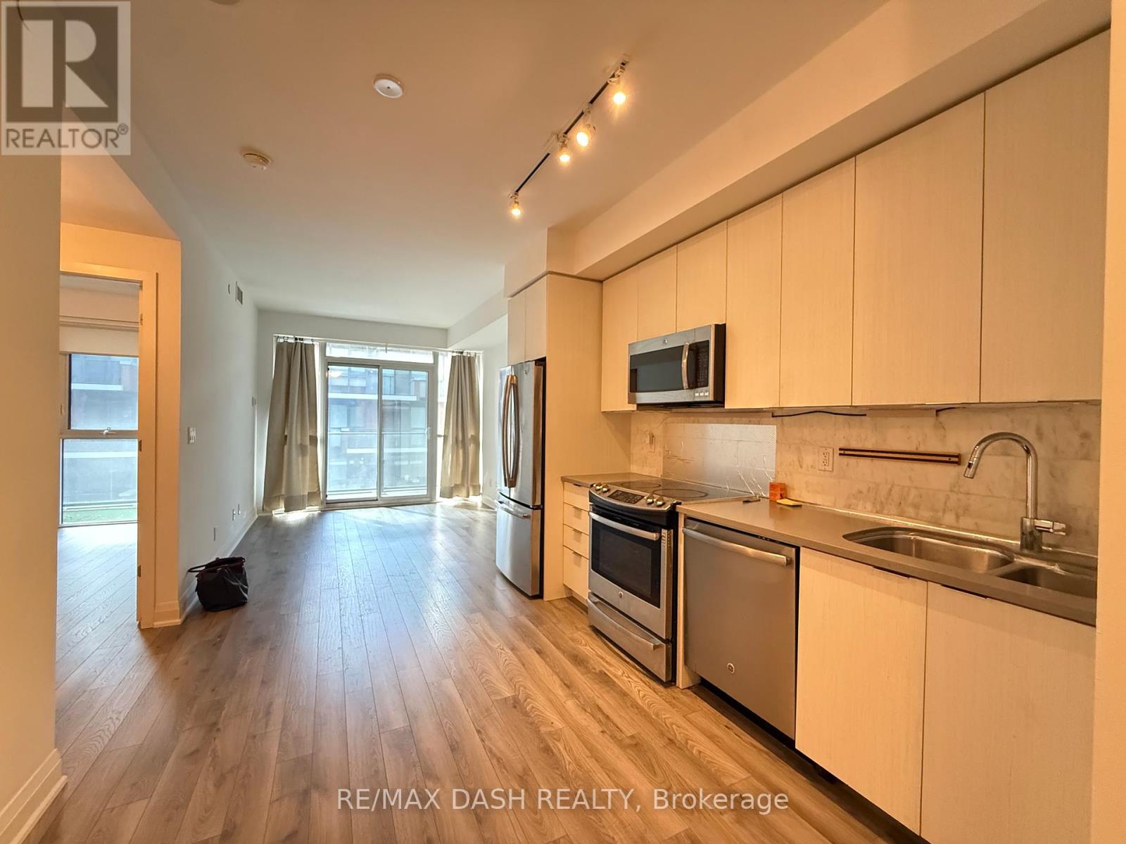 621 - 50 Bruyeres Mews, Toronto, Ontario  M5V 0H8 - Photo 25 - C12464584