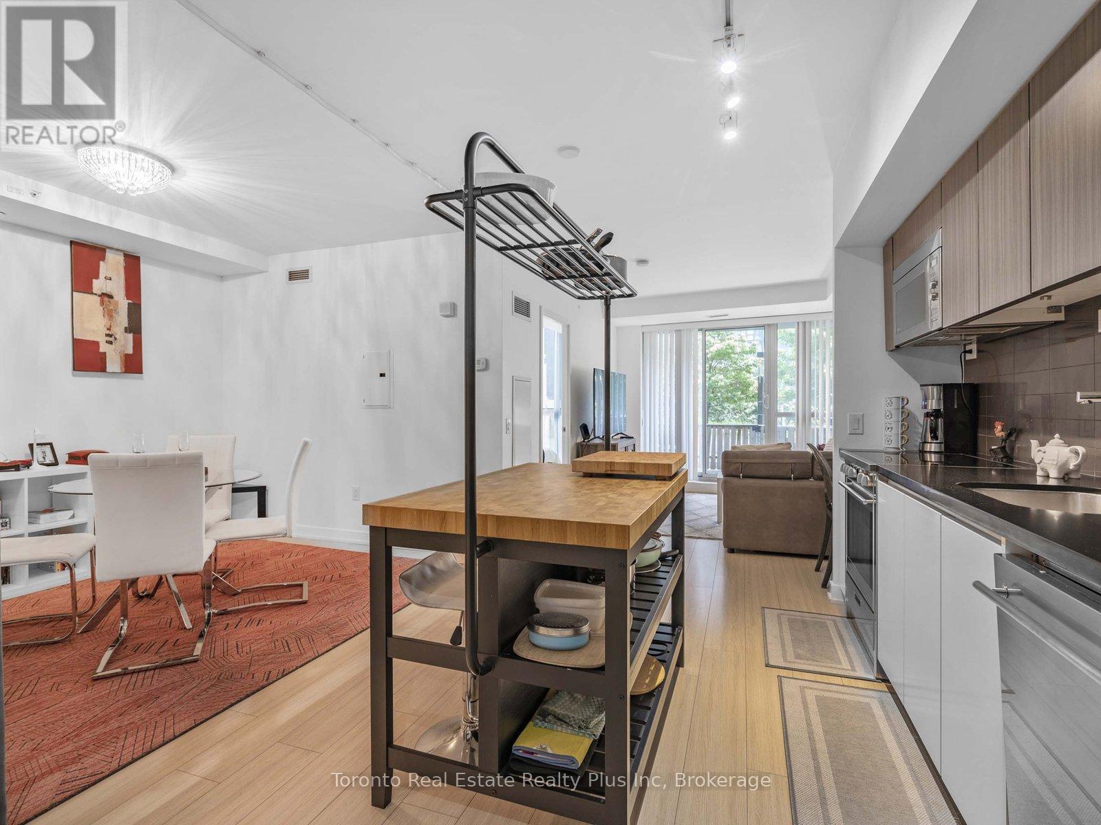 116 - 75 Queens Wharf Road, Toronto, Ontario  M5V 0J8 - Photo 7 - C12464587