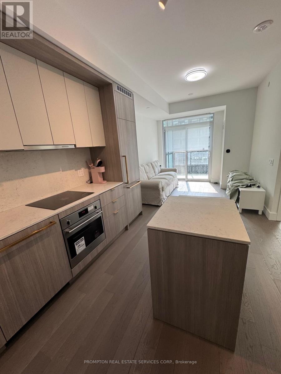 304 - 6 Greenbriar Road, Toronto, Ontario  M2K 1H5 - Photo 3 - C12464594