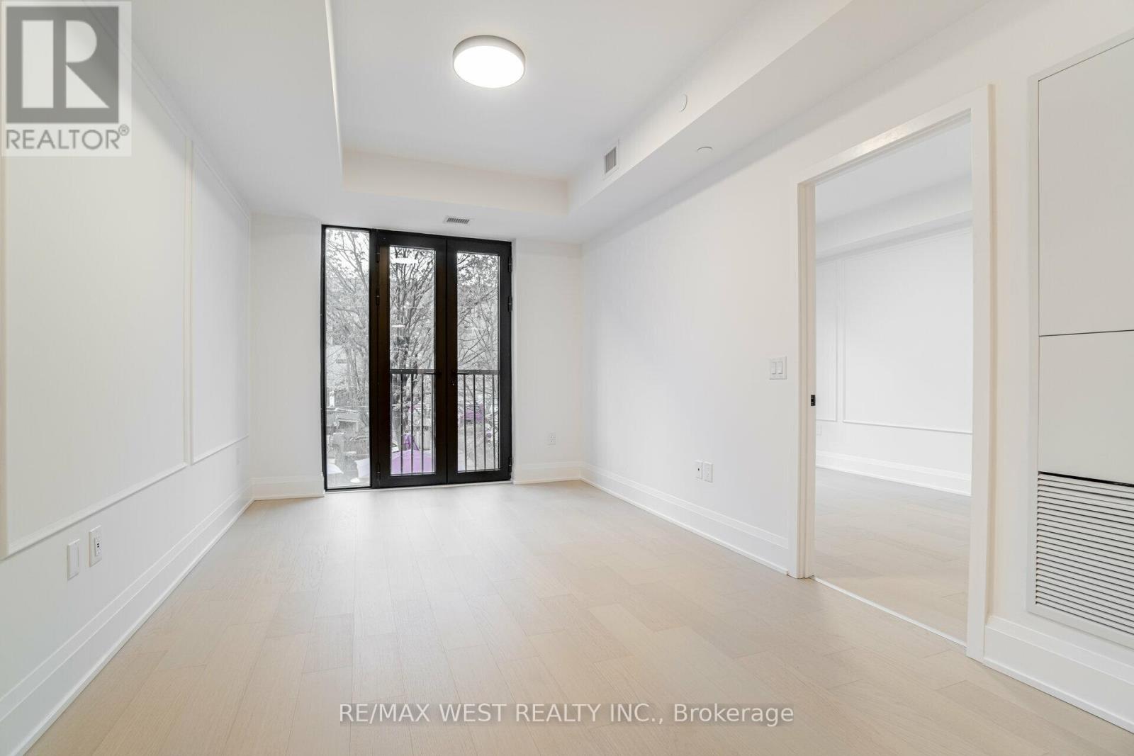 201 - 123 Portland St Street, Toronto, Ontario  M5V 2N4 - Photo 14 - C12464596