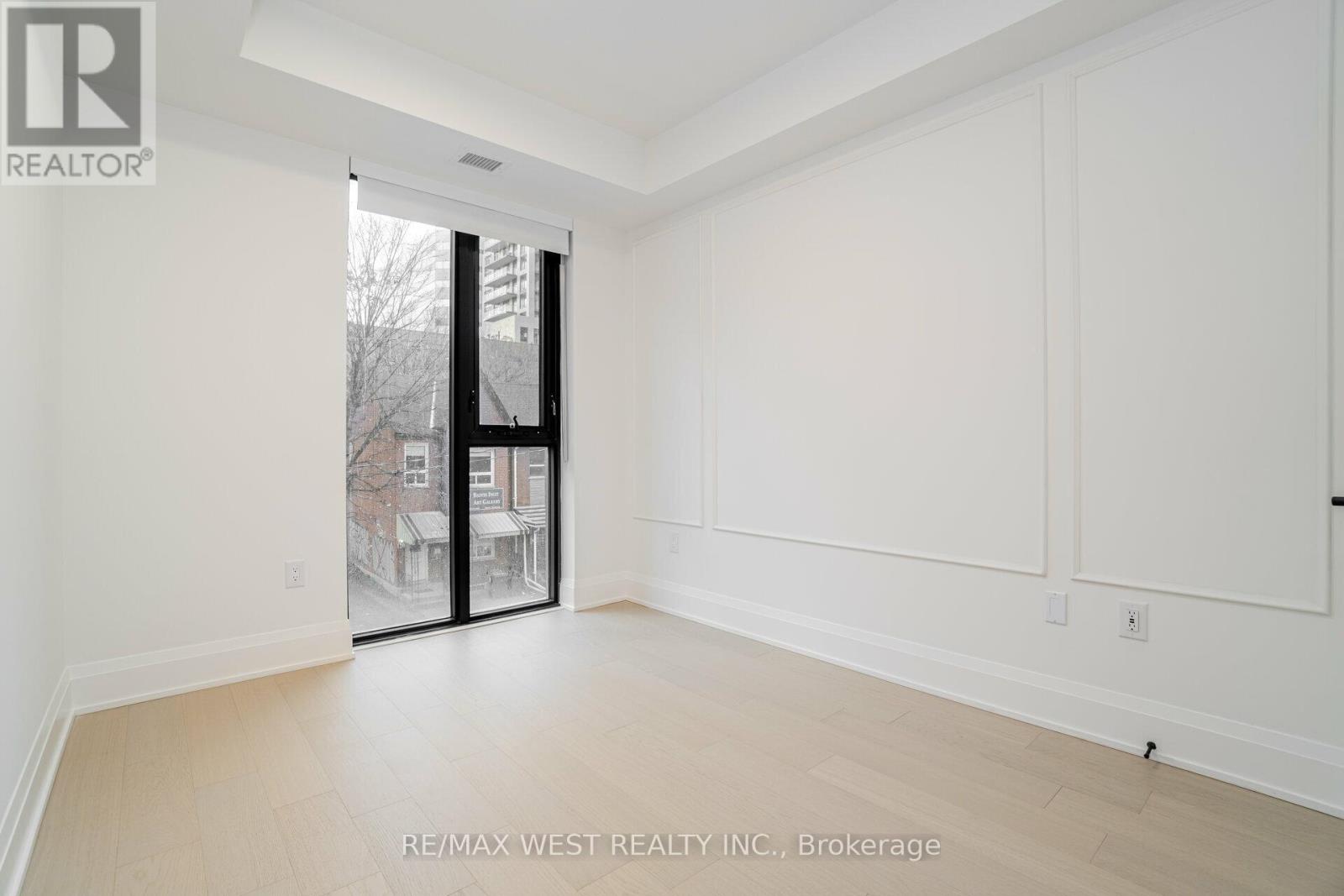 201 - 123 Portland St Street, Toronto, Ontario  M5V 2N4 - Photo 15 - C12464596