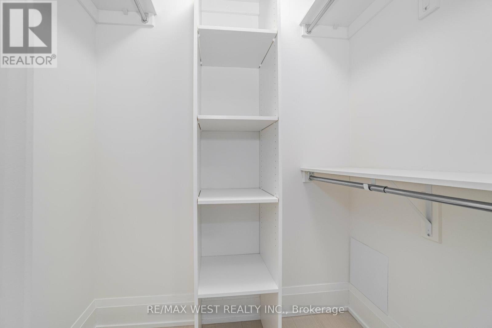201 - 123 Portland St Street, Toronto, Ontario  M5V 2N4 - Photo 19 - C12464596