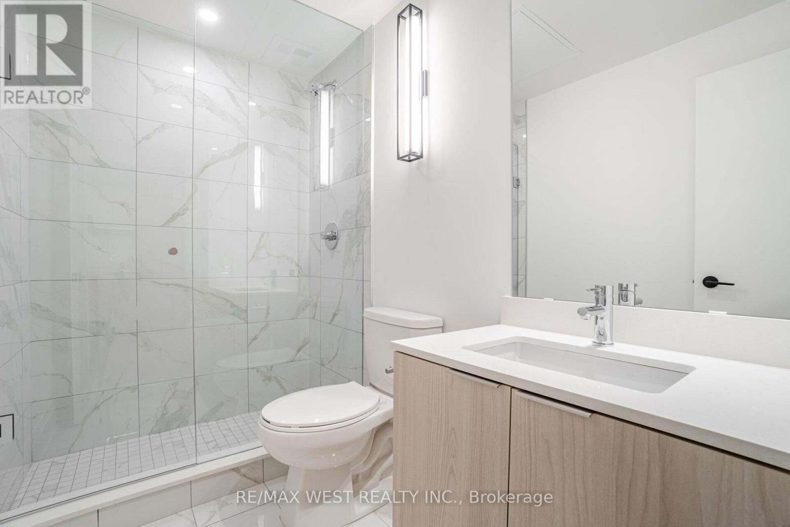 201 - 123 Portland St Street, Toronto, Ontario  M5V 2N4 - Photo 20 - C12464596
