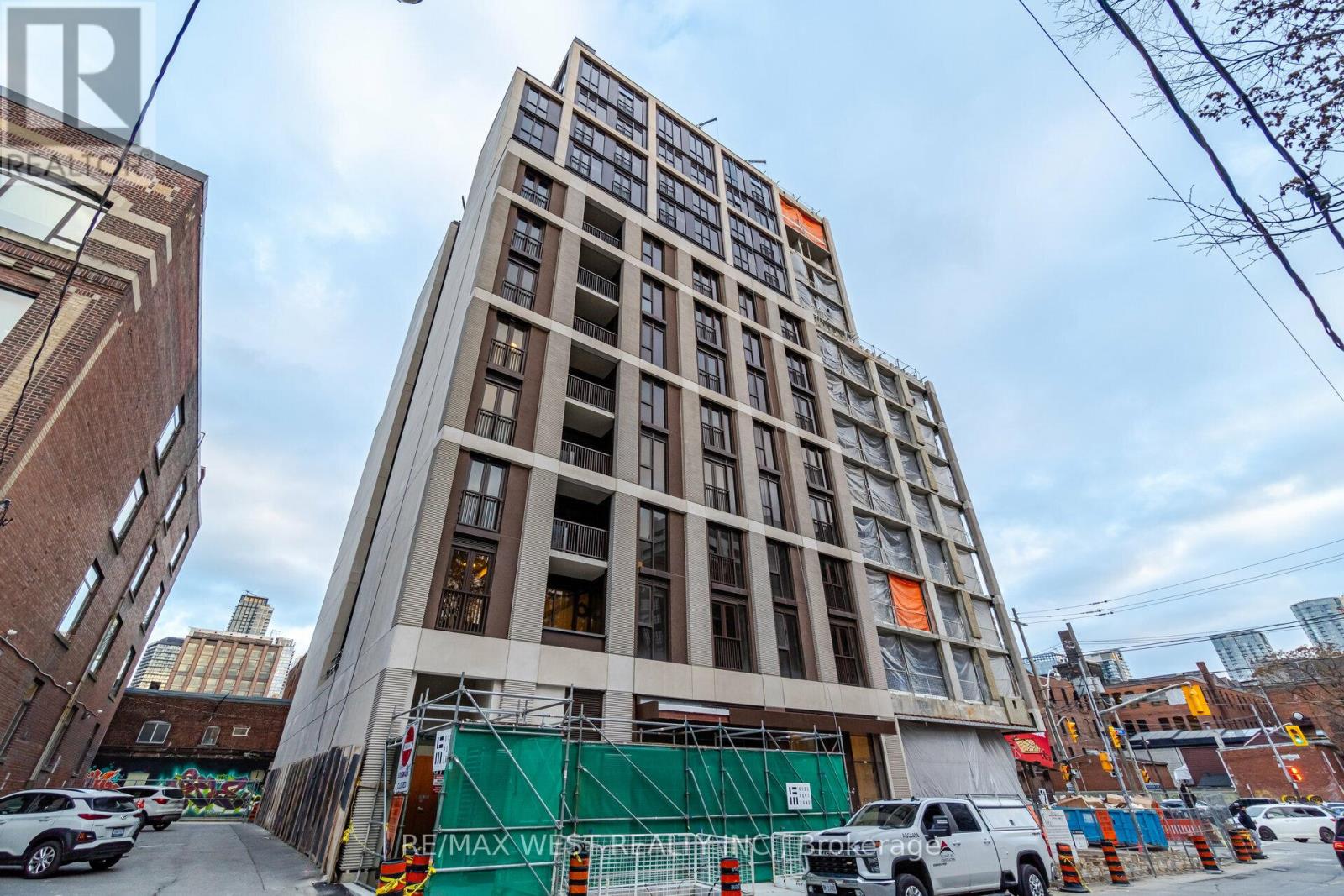 201 - 123 Portland St Street, Toronto, Ontario  M5V 2N4 - Photo 22 - C12464596