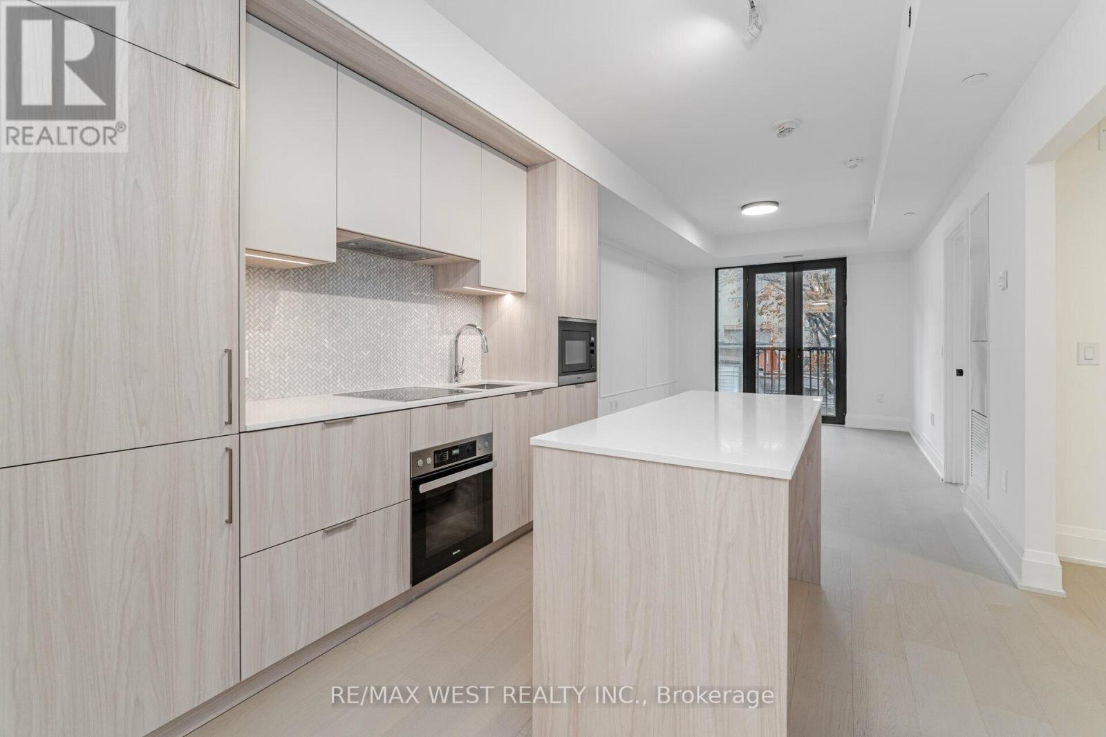 201 - 123 Portland St Street, Toronto, Ontario  M5V 2N4 - Photo 5 - C12464596