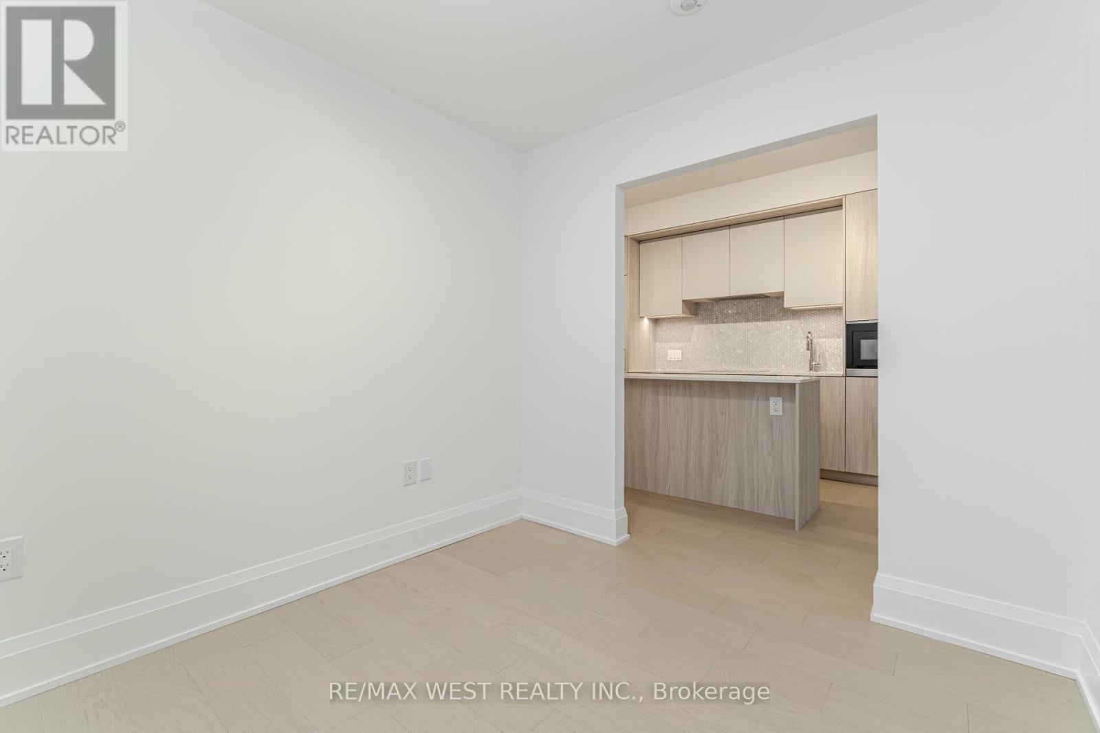 201 - 123 Portland St Street, Toronto, Ontario  M5V 2N4 - Photo 9 - C12464596