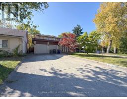 ROOM 2 - 42 FAIRCHILD AVENUE, Toronto, Ontario