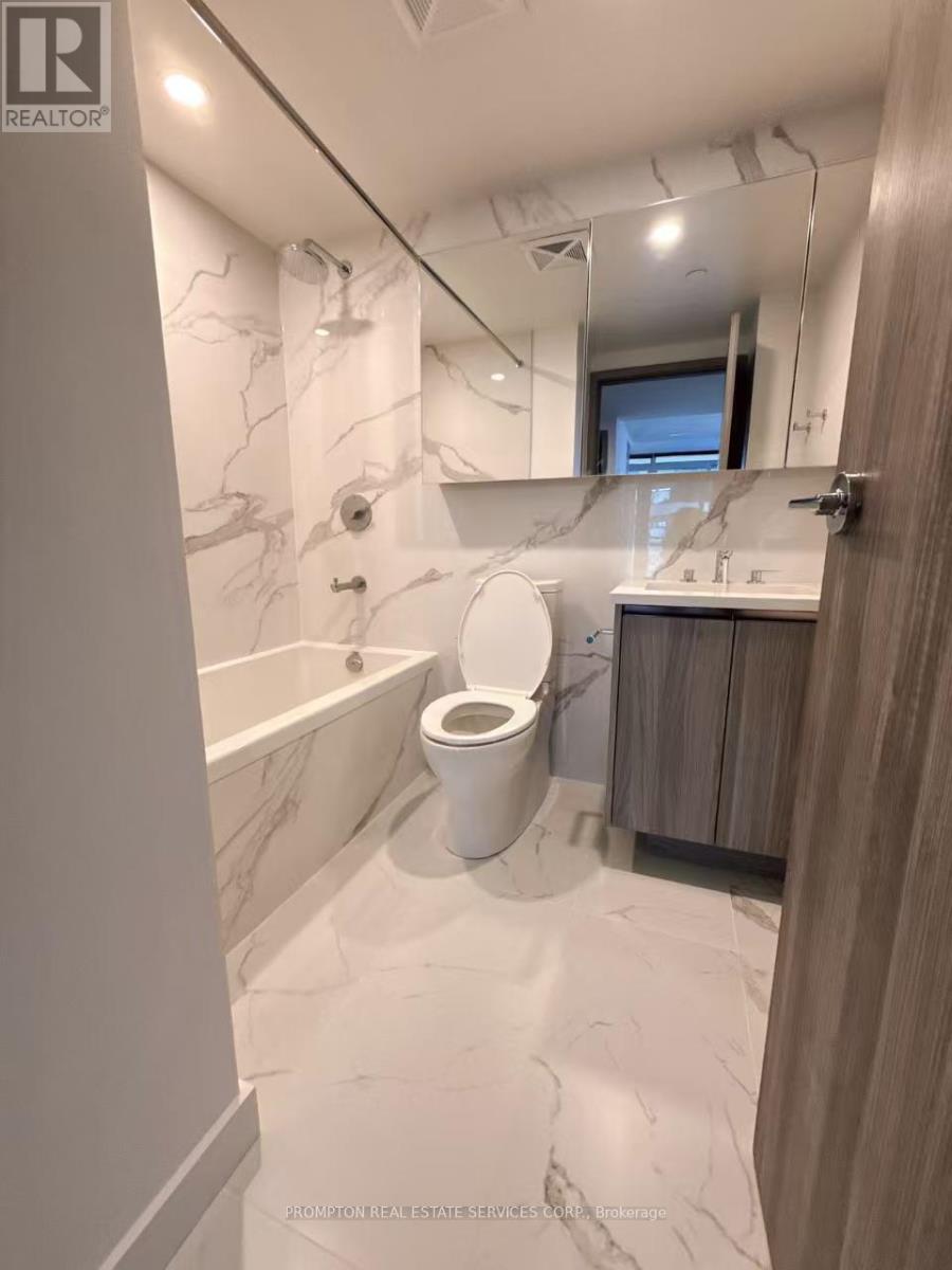 4610 - 1 Concord Cityplace Way, Toronto, Ontario  M5V 0X3 - Photo 15 - C12464602
