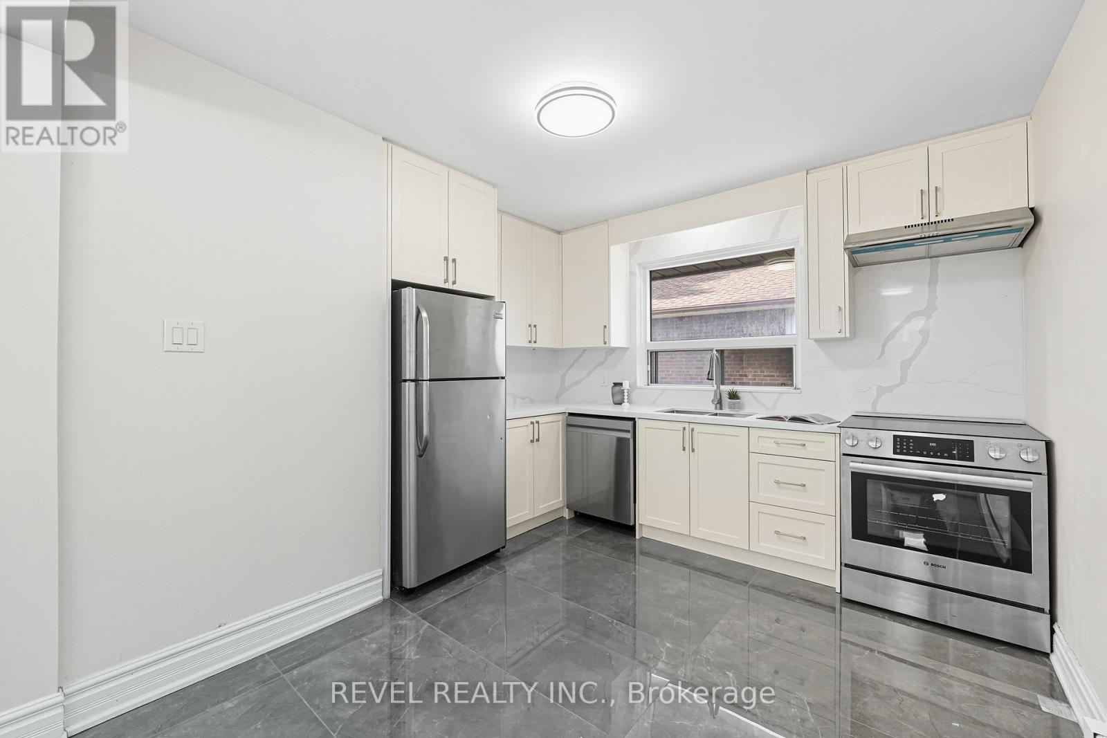 63 Crosland Drive, Toronto, Ontario  M1R 4M9 - Photo 14 - E12464524