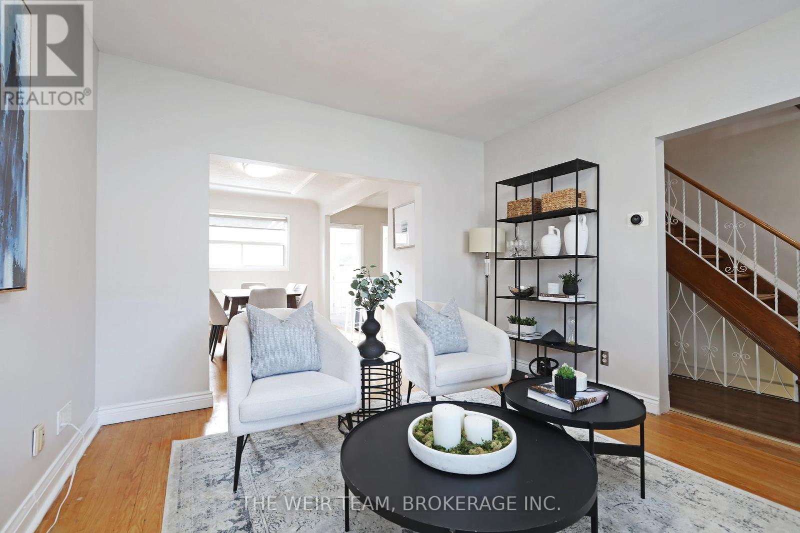 157 Mortimer Avenue, Toronto, Ontario  M4J 2C4 - Photo 10 - E12464579