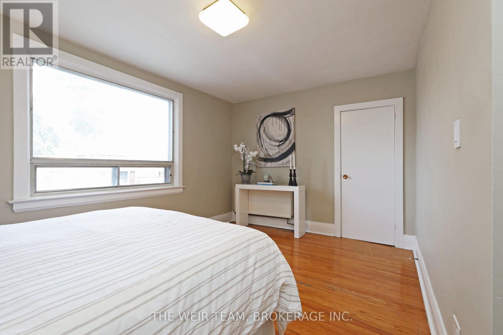 157 Mortimer Avenue, Toronto, Ontario  M4J 2C4 - Photo 22 - E12464579