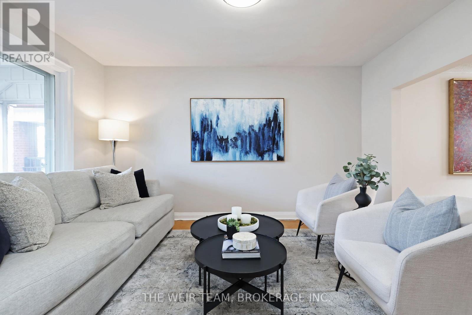 157 Mortimer Avenue, Toronto, Ontario  M4J 2C4 - Photo 8 - E12464579