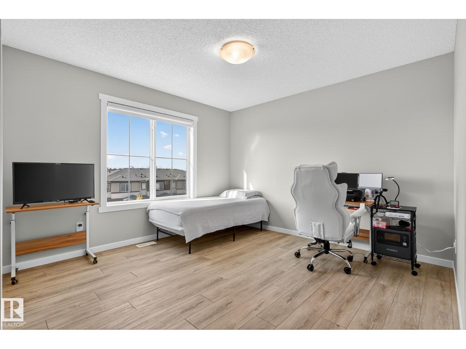 1089 Cy Becker Rd Nw, Edmonton, Alberta  T5Y 4B7 - Photo 17 - E4462247