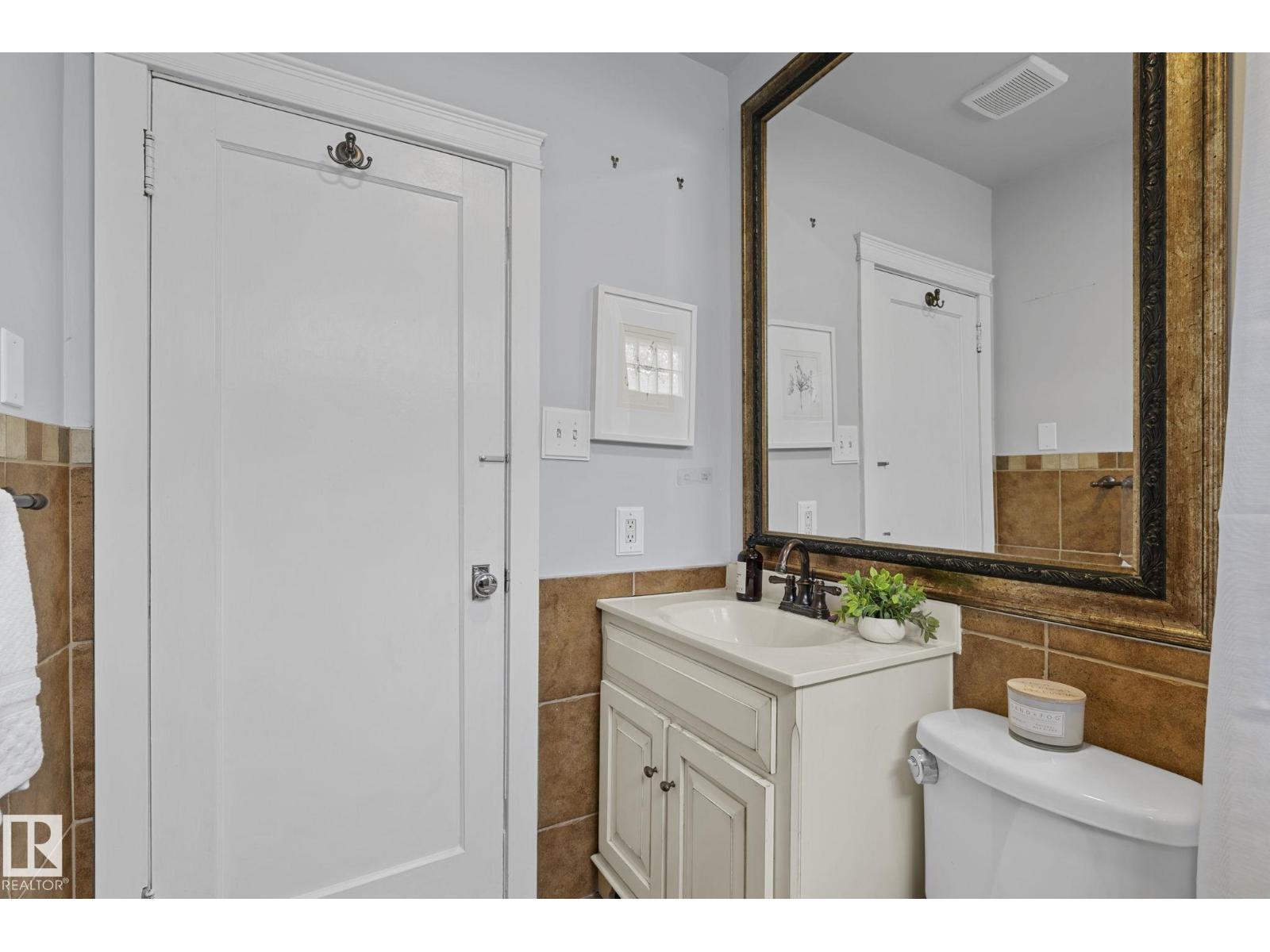 9809 83 Av Nw, Edmonton, Alberta  T6E 2B8 - Photo 14 - E4462248