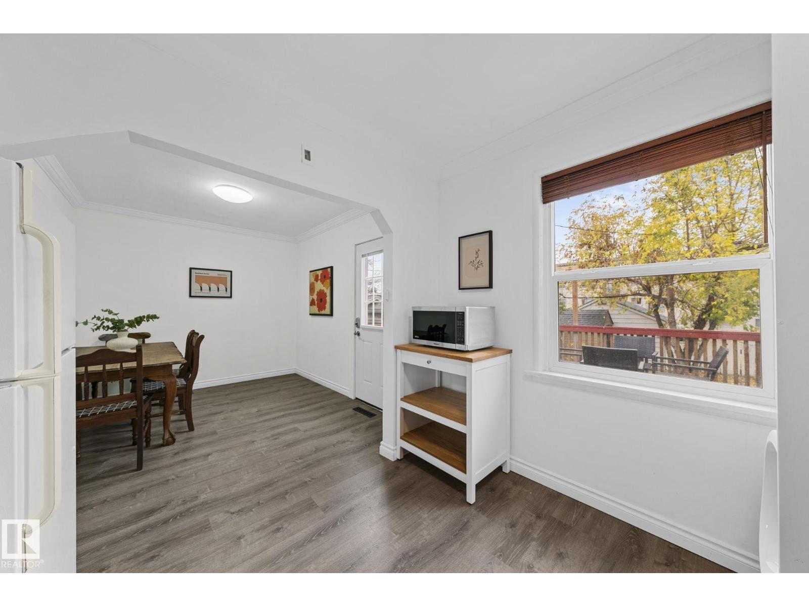 9809 83 Av Nw, Edmonton, Alberta  T6E 2B8 - Photo 19 - E4462248