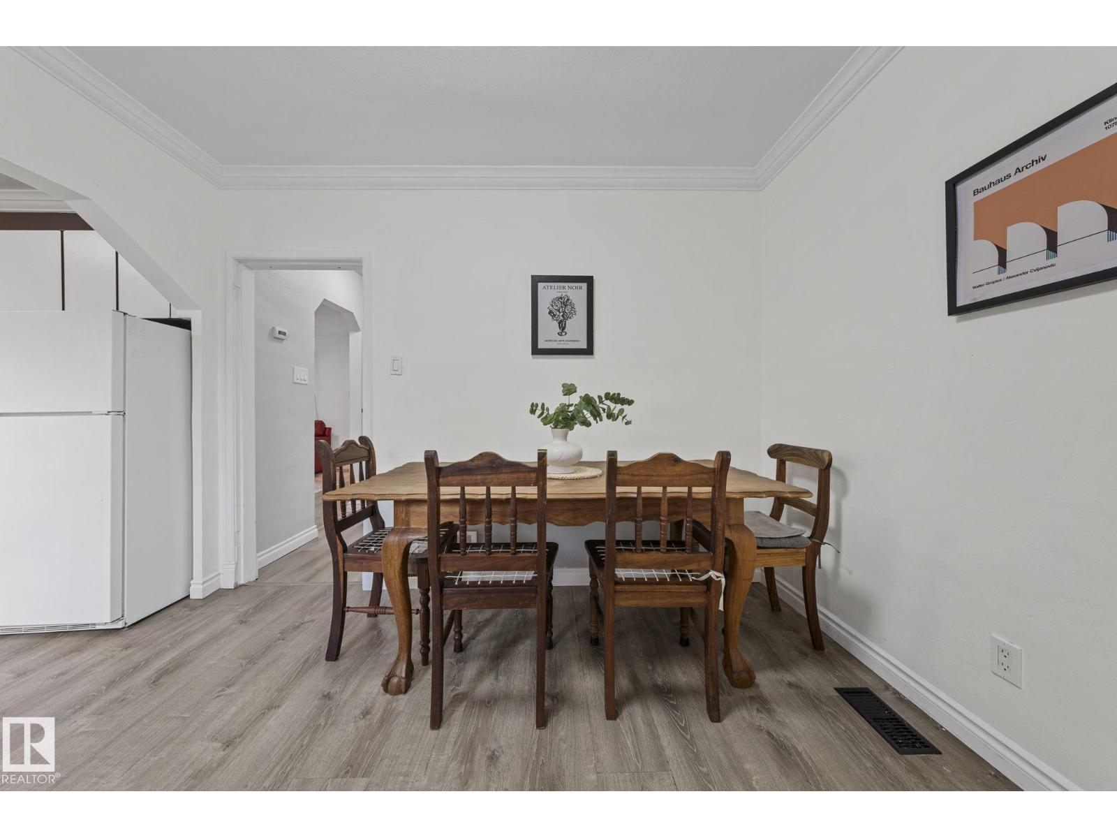9809 83 Av Nw, Edmonton, Alberta  T6E 2B8 - Photo 21 - E4462248