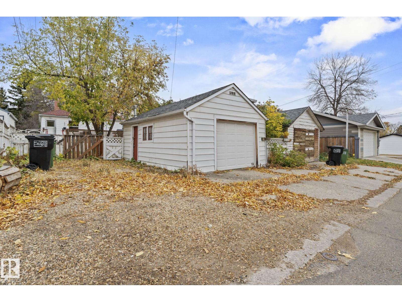 9809 83 Av Nw, Edmonton, Alberta  T6E 2B8 - Photo 47 - E4462248