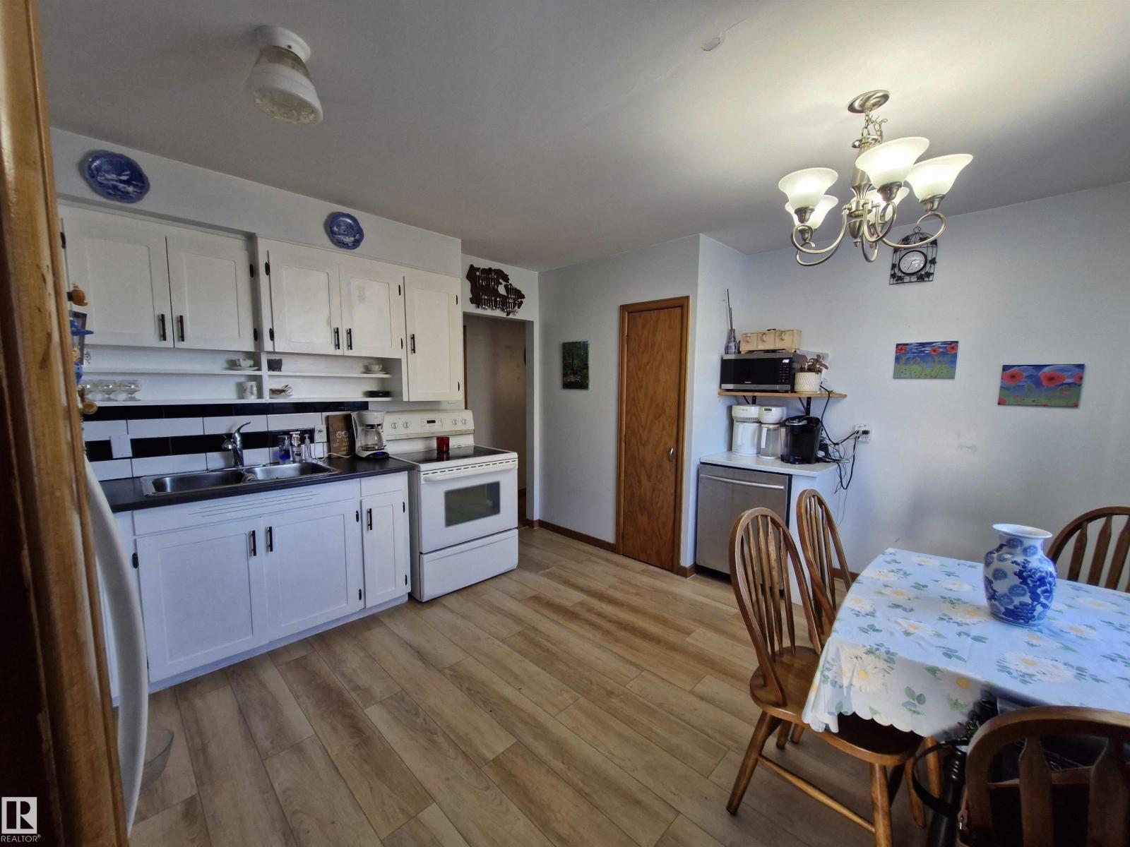 4818 32 St, Rural Wetaskiwin County, Alberta  T0C 2V0 - Photo 28 - E4462249