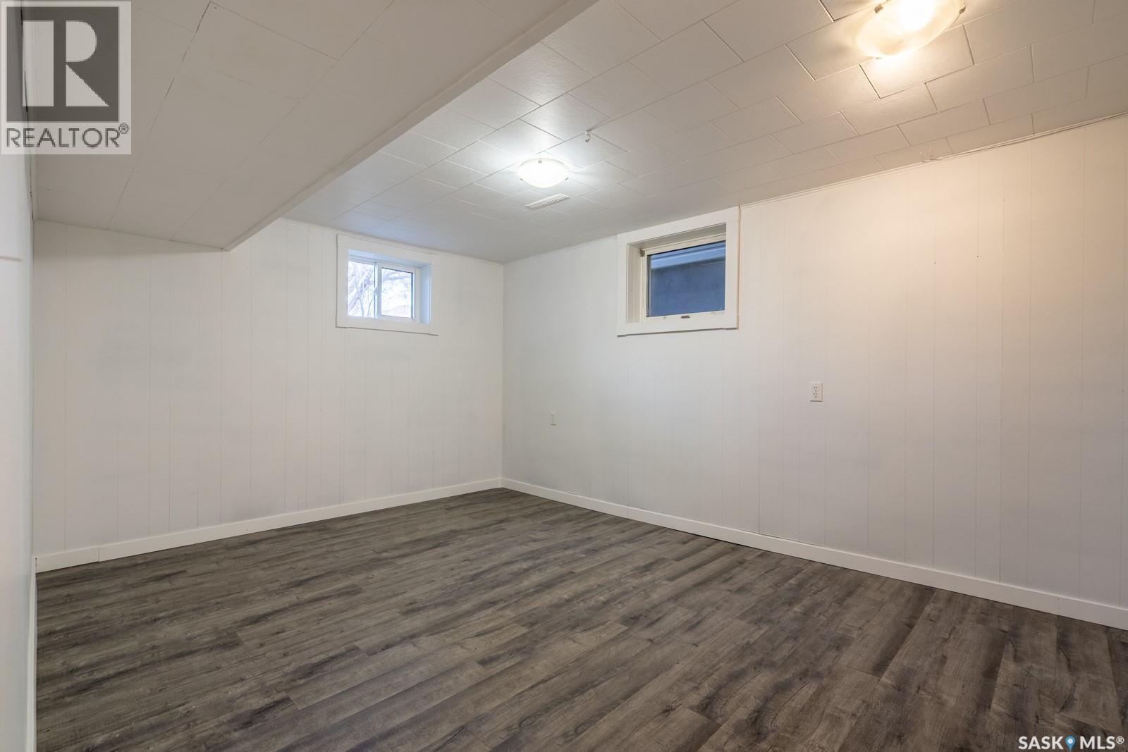 1321 Victoria Avenue, Regina, Saskatchewan  S4P 0P2 - Photo 17 - SK020949