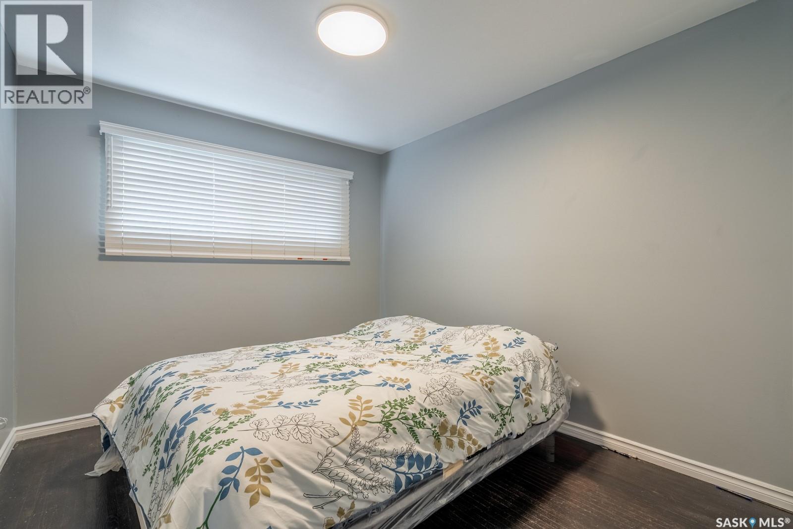 1321 Victoria Avenue, Regina, Saskatchewan  S4P 0P2 - Photo 9 - SK020949