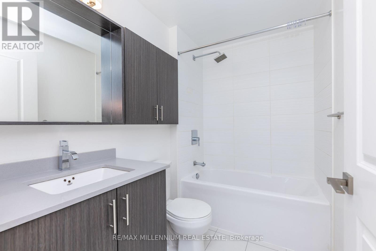 1401 - 3700 Highway 7 Road, Vaughan, Ontario  L4L 0G8 - Photo 17 - N12464526
