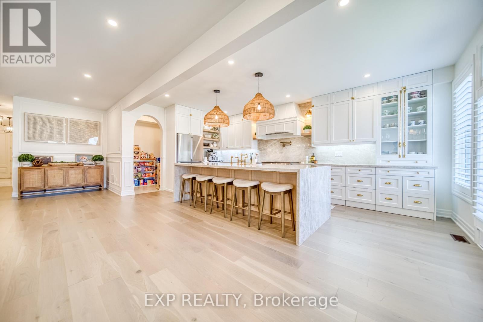 42 Meadow Vista Crescent, East Gwillimbury, Ontario  L9N 0T4 - Photo 16 - N12464533