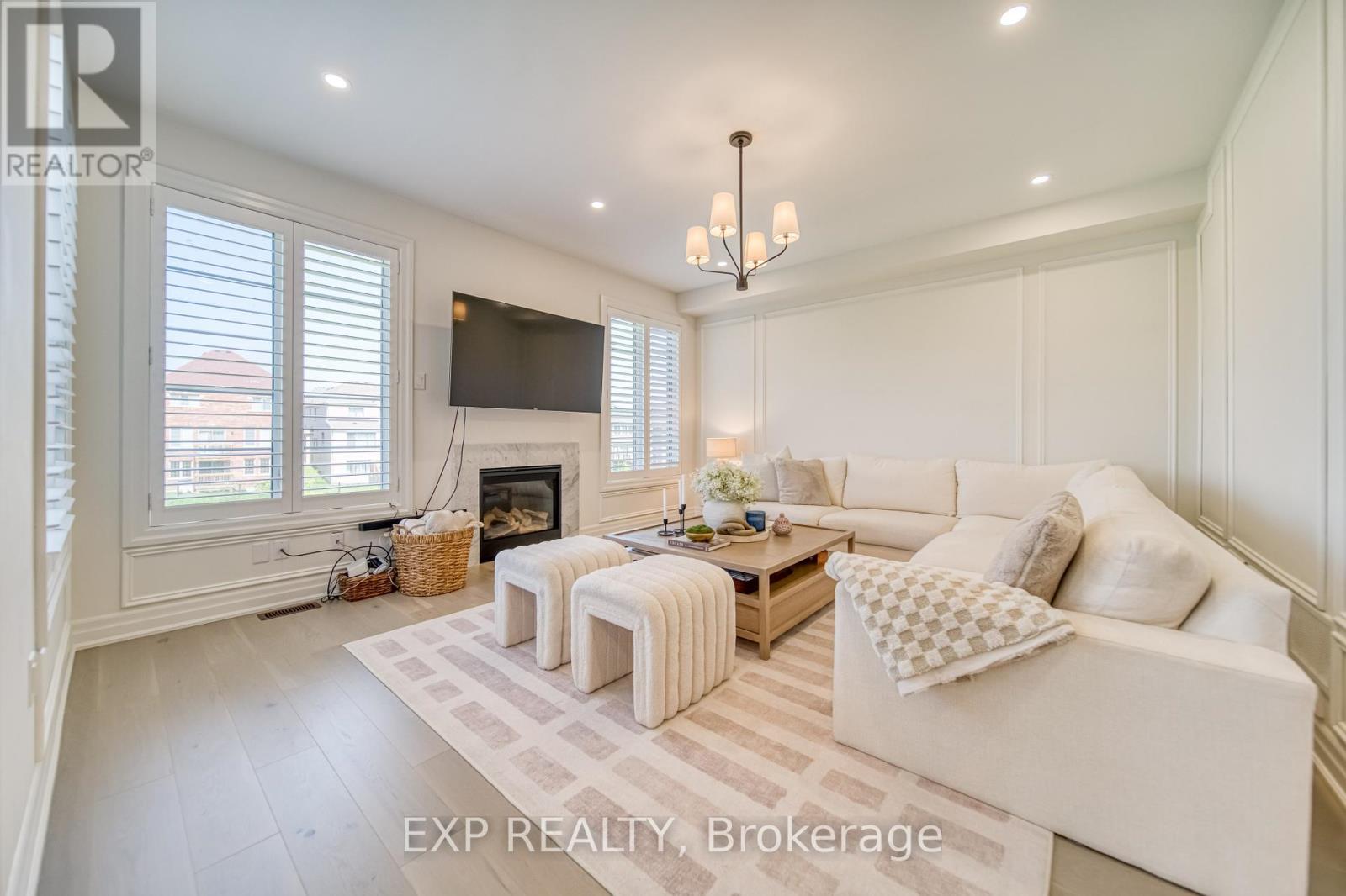 42 Meadow Vista Crescent, East Gwillimbury, Ontario  L9N 0T4 - Photo 17 - N12464533