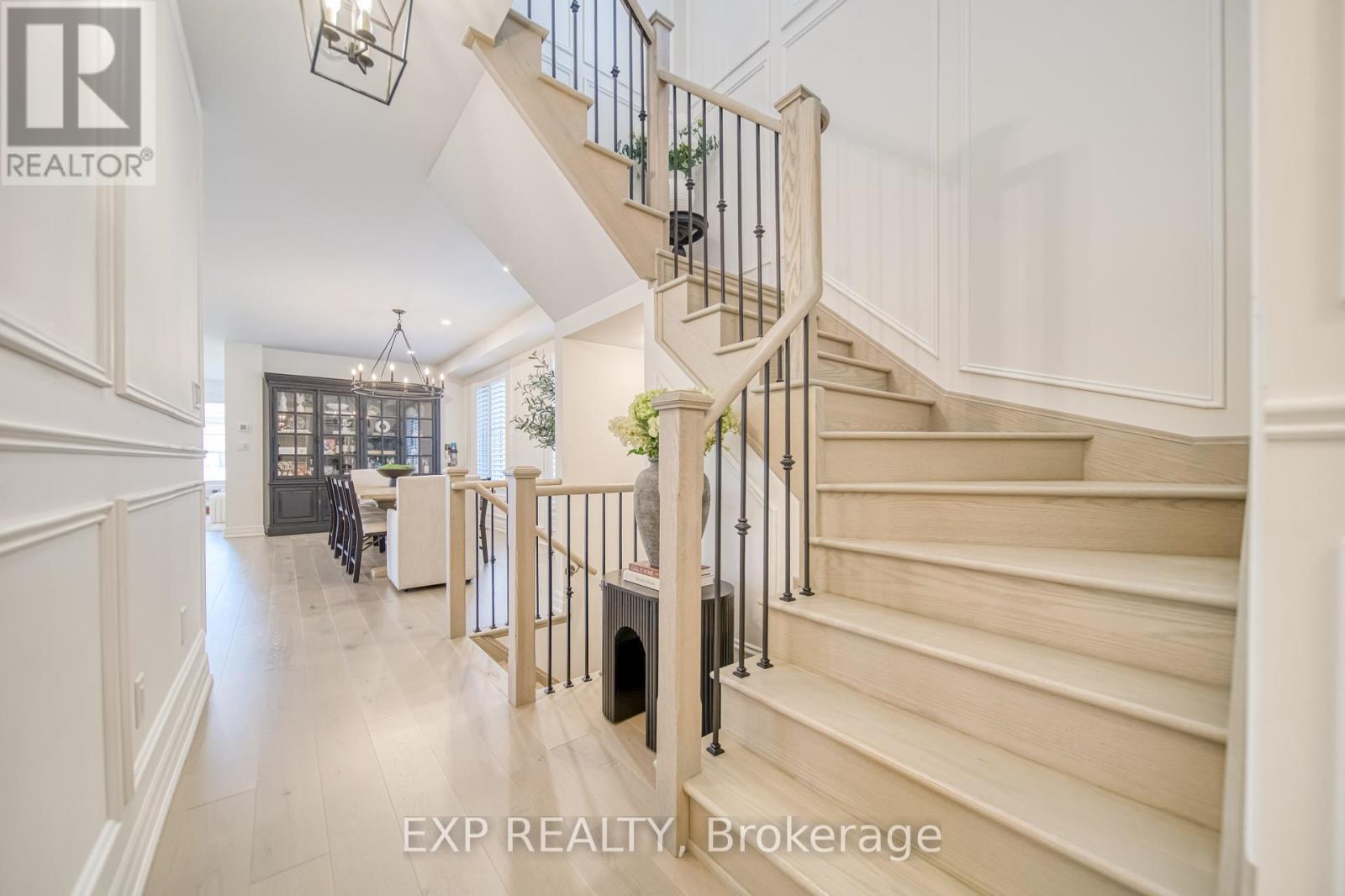 42 Meadow Vista Crescent, East Gwillimbury, Ontario  L9N 0T4 - Photo 4 - N12464533