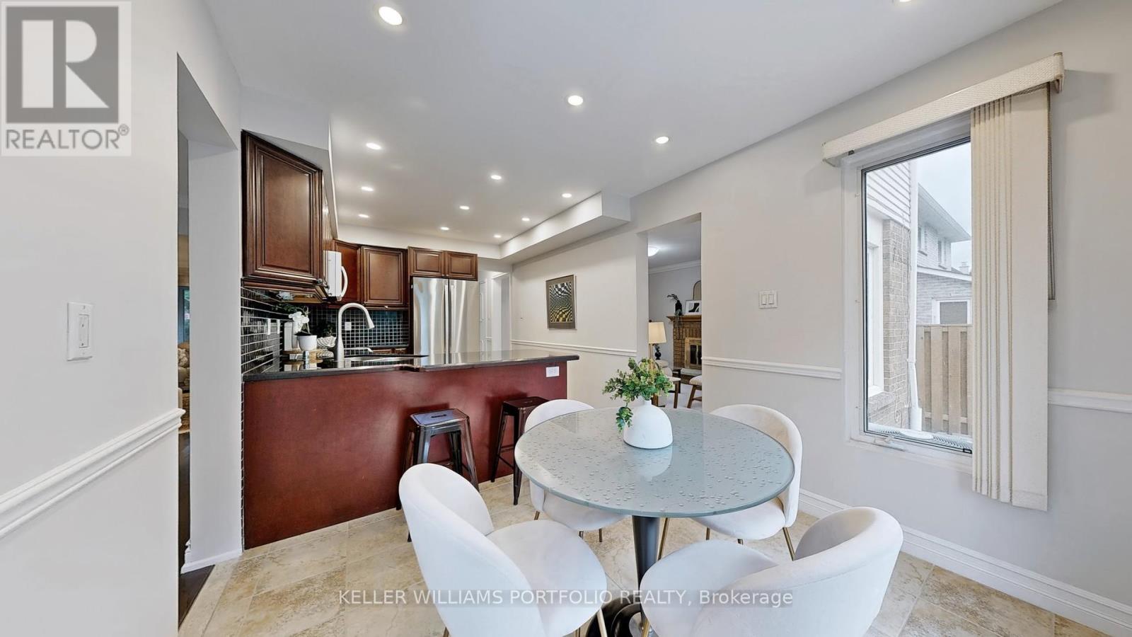 10 Valleyview Road, Markham, Ontario  L3T 6X6 - Photo 12 - N12464570