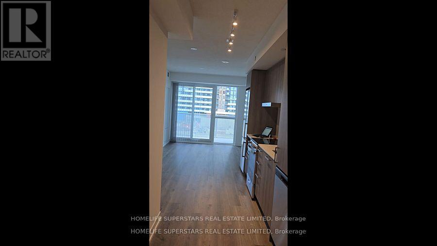 501 - 195 Commerce Street, Vaughan, Ontario  L4K 5Z7 - Photo 4 - N12464571