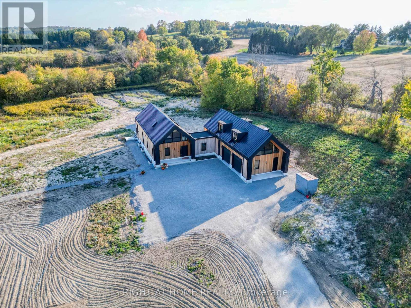 4829 10TH LINE, New Tecumseth, Ontario