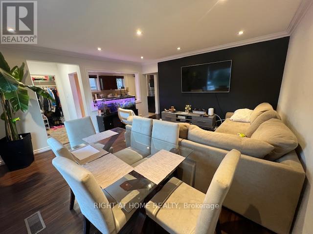 236 Silverbirch Drive, Newmarket, Ontario  L3Y 2Z5 - Photo 5 - N12464588