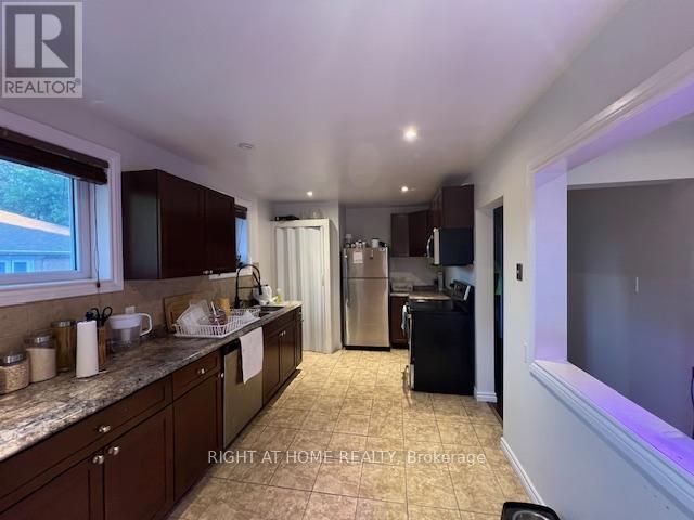 236 Silverbirch Drive, Newmarket, Ontario  L3Y 2Z5 - Photo 7 - N12464588