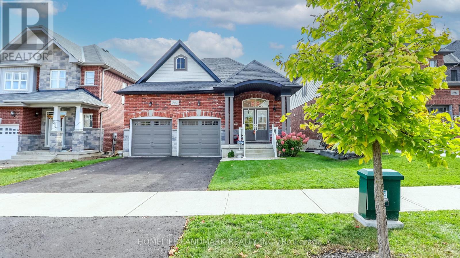 3045 Monarch Drive, Orillia, Ontario  L3V 8K3 - Photo 3 - S12464549