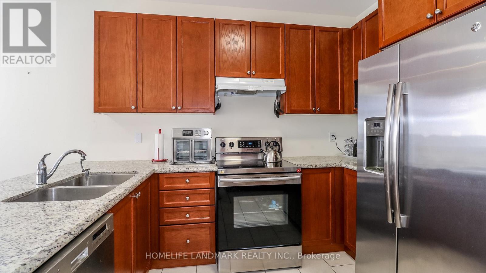 3045 Monarch Drive, Orillia, Ontario  L3V 8K3 - Photo 45 - S12464549