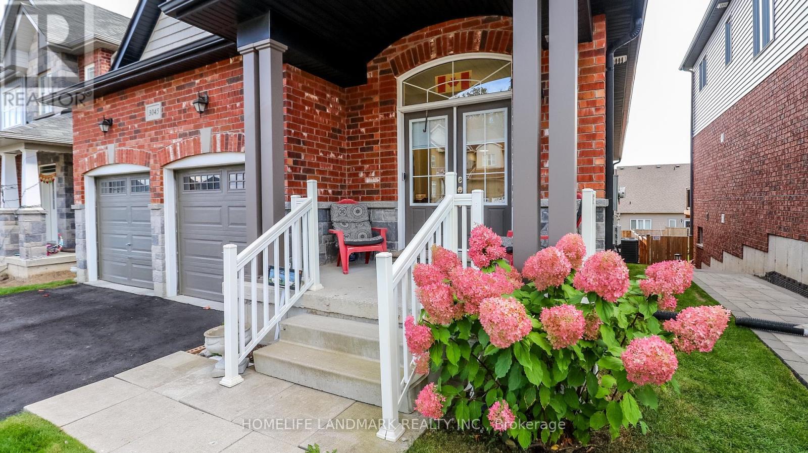 3045 Monarch Drive, Orillia, Ontario  L3V 8K3 - Photo 7 - S12464549