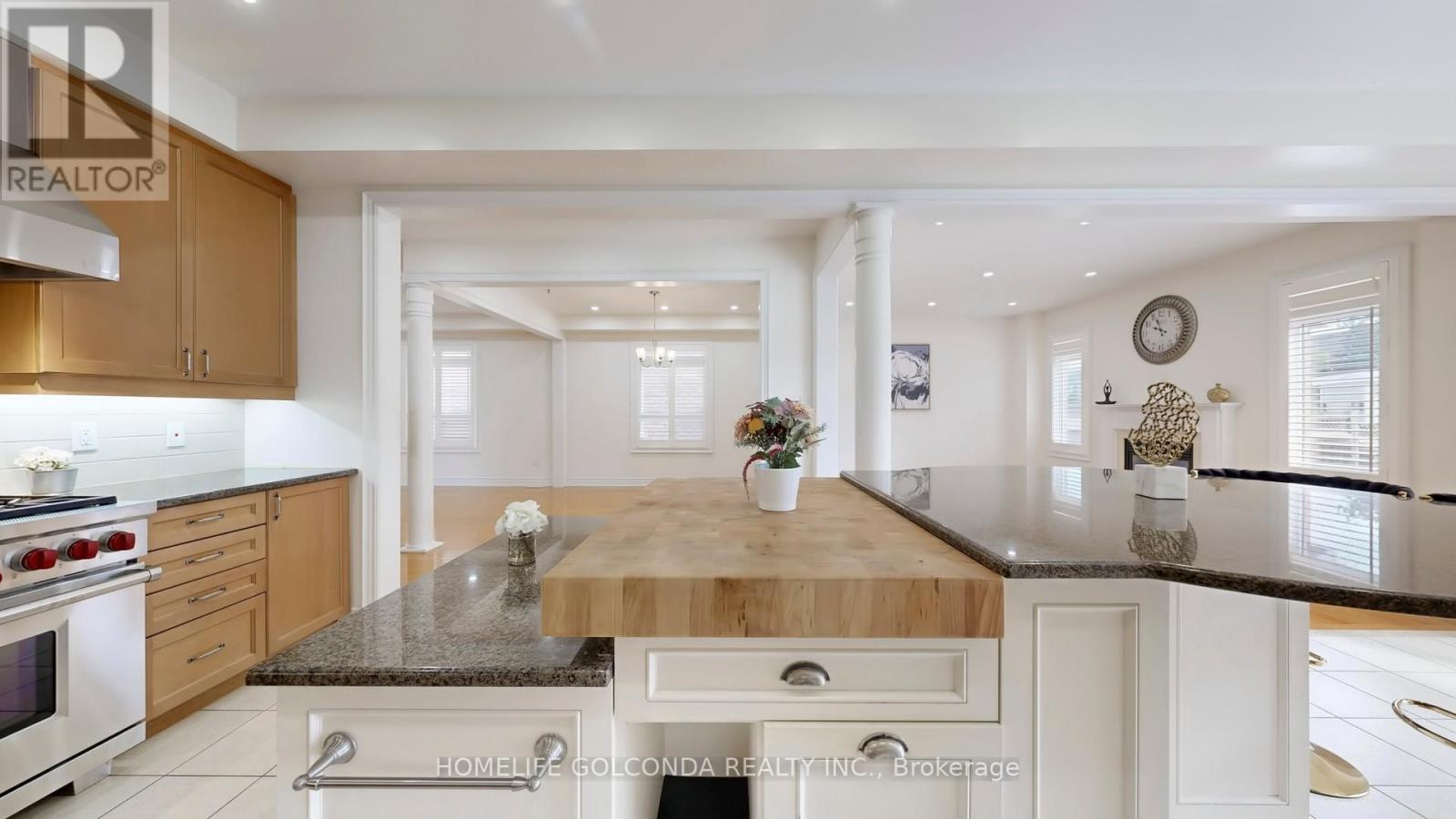 146 Sandringham Drive, Barrie, Ontario  L4M 0C9 - Photo 19 - S12464599