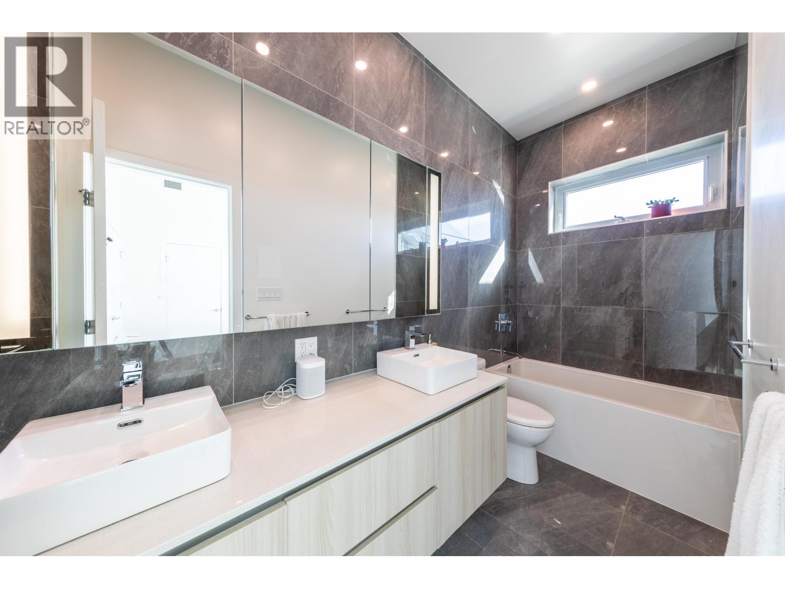 2603 5311 Goring Street, Burnaby, British Columbia  V5B 0B5 - Photo 9 - R3055870
