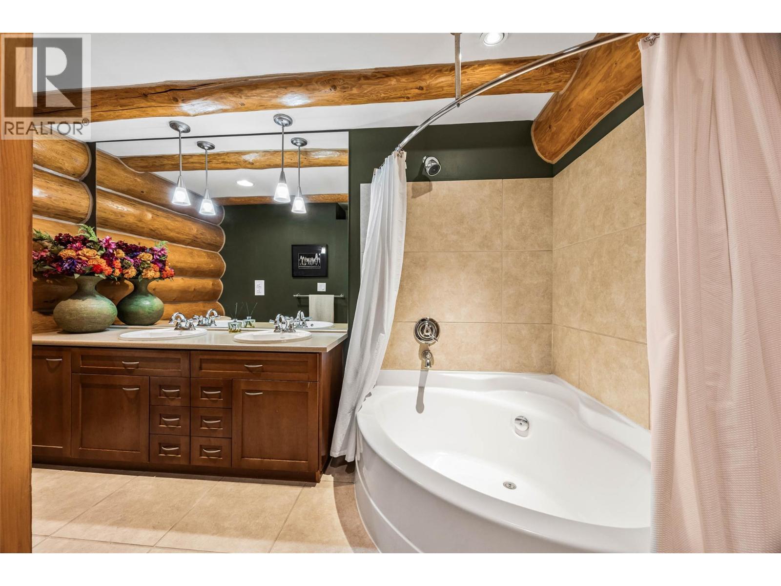 2094 High Schylea Drive, Kamloops, British Columbia  V2E 1S2 - Photo 37 - 10364290