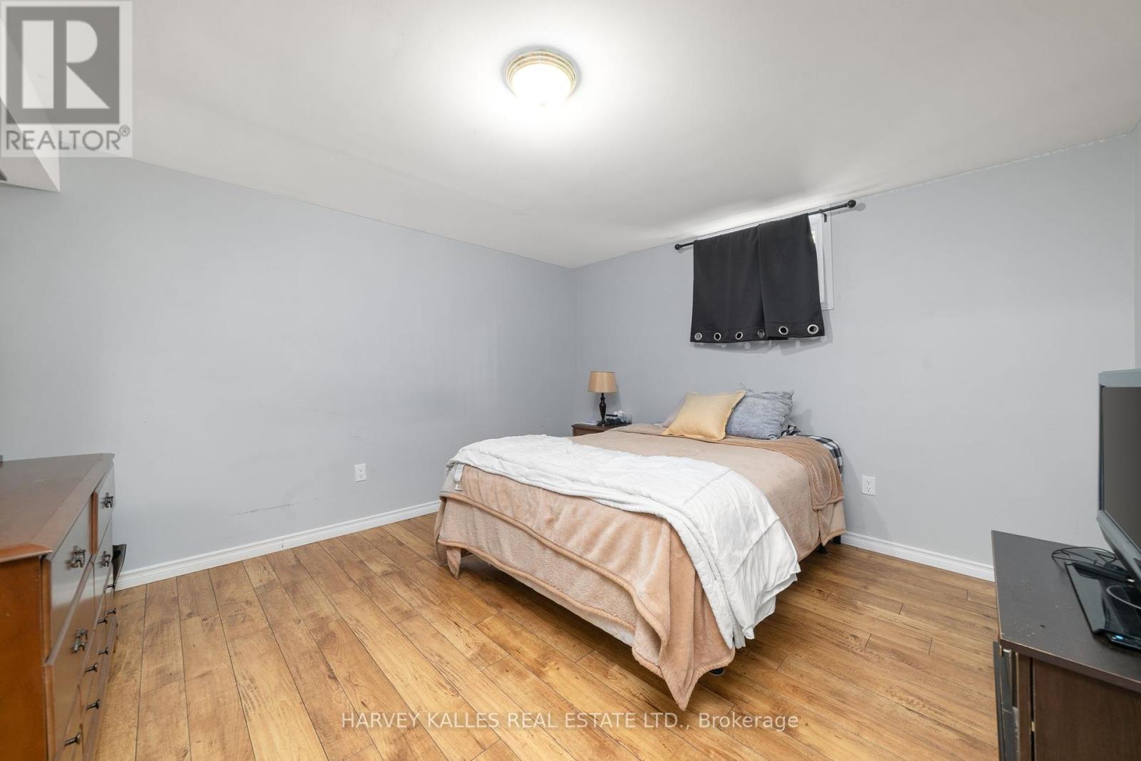 17 Kleinsteuber Park Road, Prince Edward County (Hallowell Ward), Ontario  K0K 2T0 - Photo 23 - X12464617