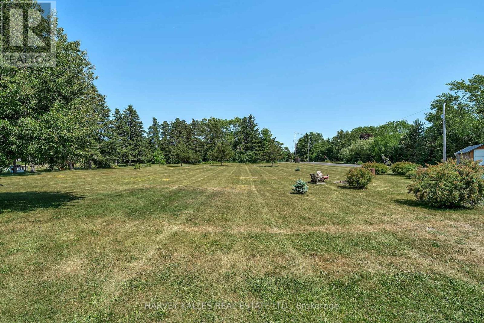 17 Kleinsteuber Park Road, Prince Edward County (Hallowell Ward), Ontario  K0K 2T0 - Photo 33 - X12464617