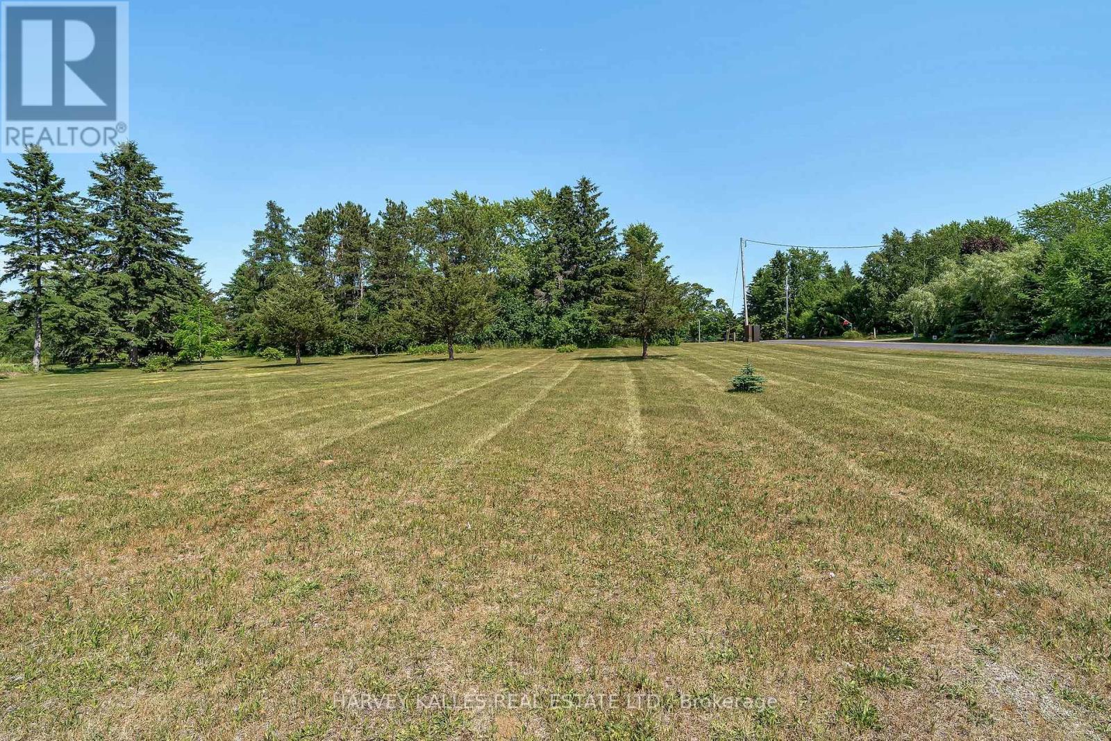 17 Kleinsteuber Park Road, Prince Edward County (Hallowell Ward), Ontario  K0K 2T0 - Photo 34 - X12464617