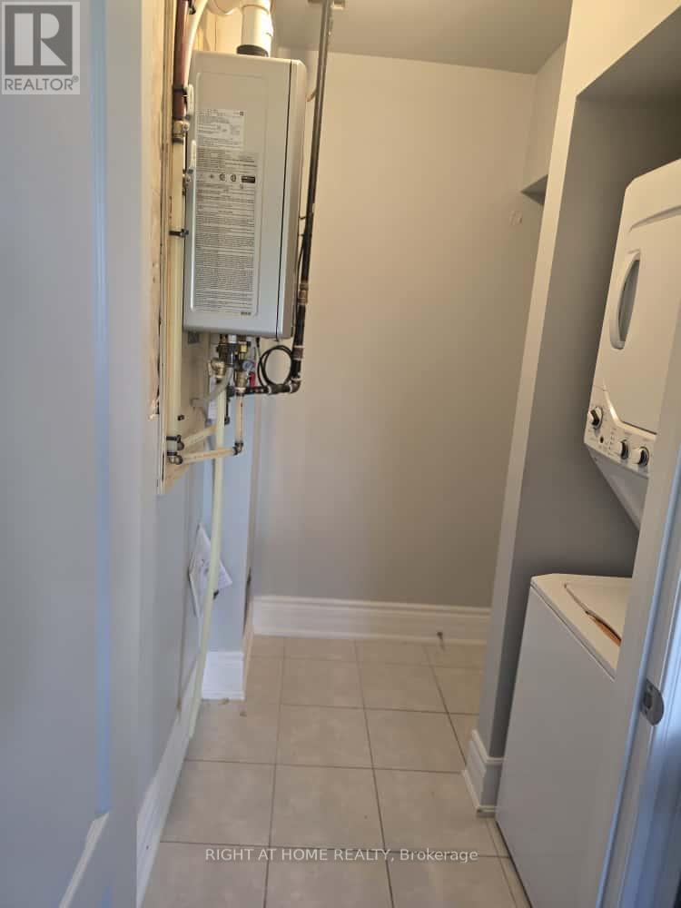 Bsmt - 192 Mclaughlin Avenue, Milton, Ontario  L9T 7P4 - Photo 12 - W12464516