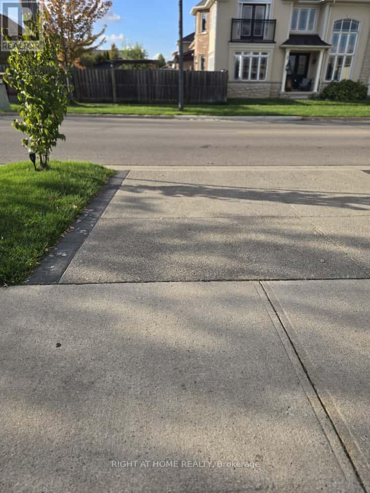Bsmt - 192 Mclaughlin Avenue, Milton, Ontario  L9T 7P4 - Photo 20 - W12464516