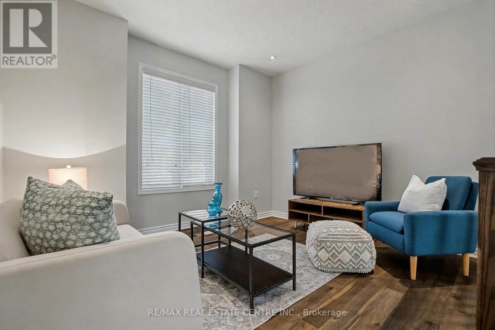 573 Juneberry Court, Milton, Ontario  L9E 1M8 - Photo 21 - W12464519