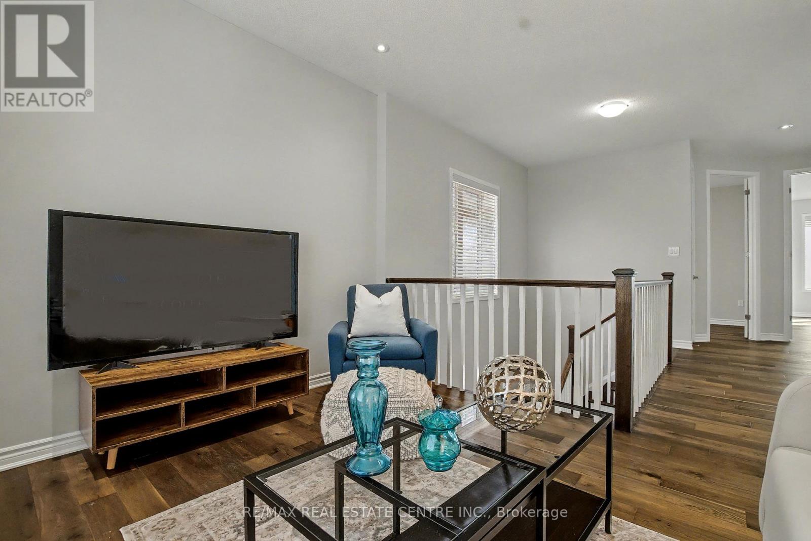 573 Juneberry Court, Milton, Ontario  L9E 1M8 - Photo 22 - W12464519
