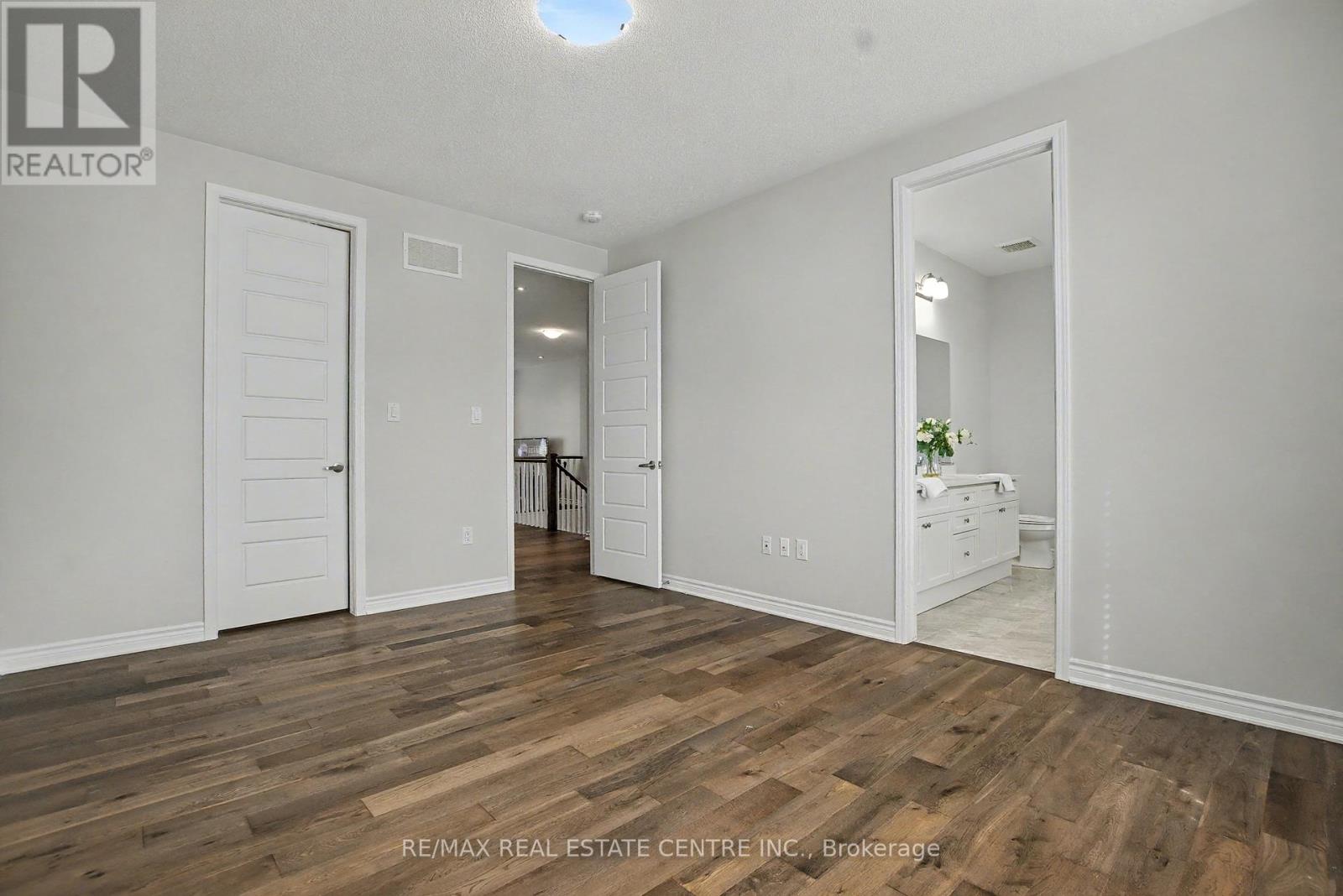 573 Juneberry Court, Milton, Ontario  L9E 1M8 - Photo 31 - W12464519