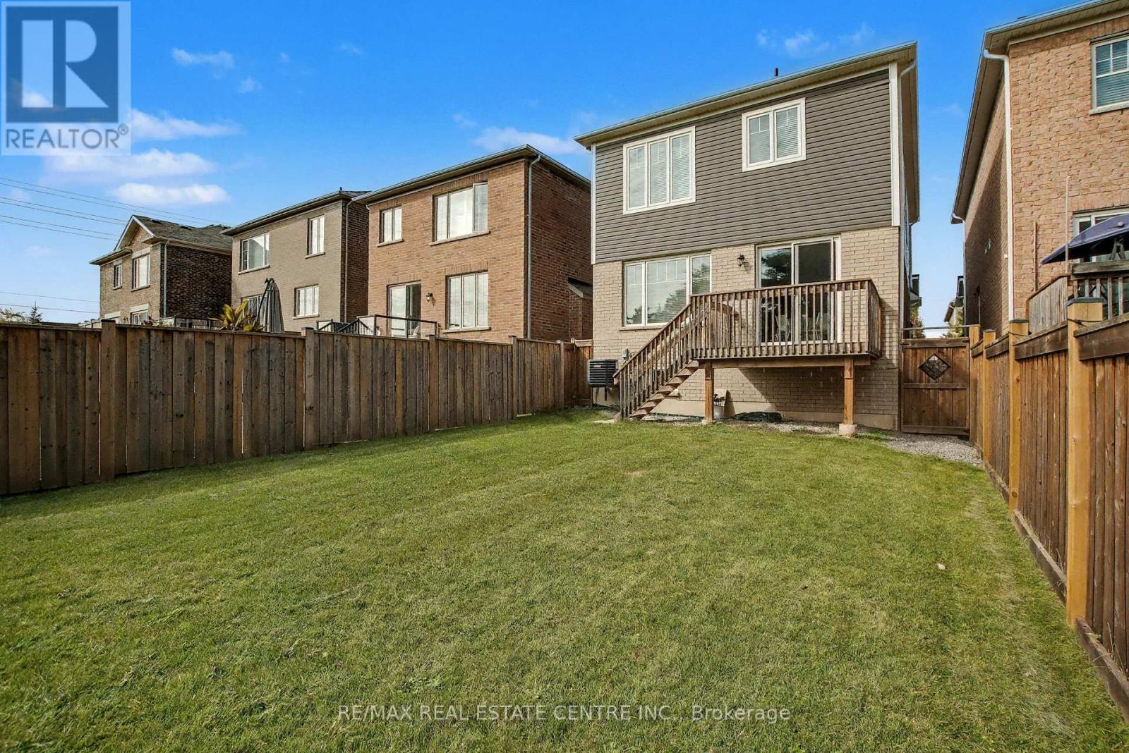 573 Juneberry Court, Milton, Ontario  L9E 1M8 - Photo 40 - W12464519